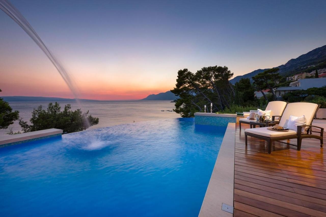 Luxury Seafront Villa Brela Pride With Private Heated Pool At The Beach In Brela - Baska Voda Zewnętrze zdjęcie