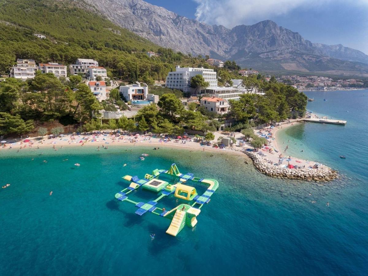 Luxury Seafront Villa Brela Pride With Private Heated Pool At The Beach In Brela - Baska Voda Zewnętrze zdjęcie